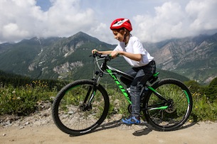 In-Mountain-Bike-con MTB-Valle-Maira-Foto-Devid-Rotasperti 1