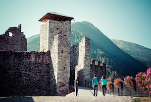 Trenino dei castelli speciale bambini, Castello di Ossana